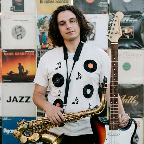 I like jazz and rock